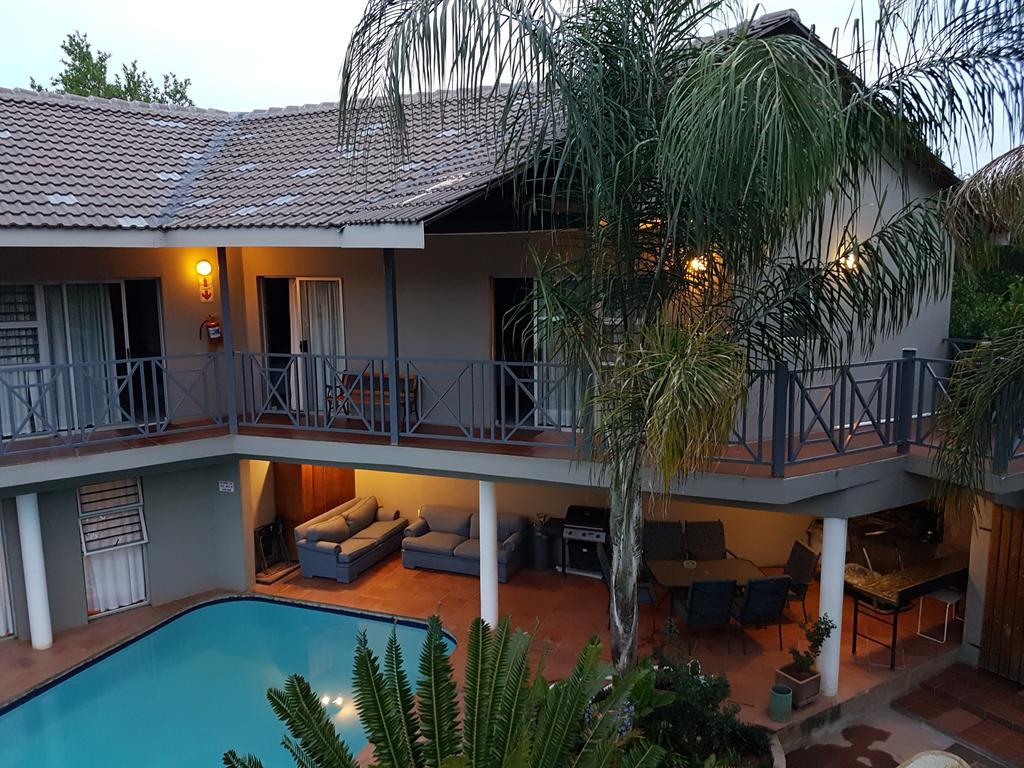 Loerie Guesthouse フッドスプルイト エクステリア 写真