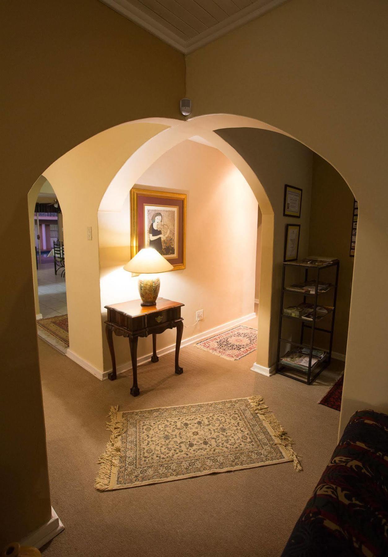 Loerie Guesthouse フッドスプルイト エクステリア 写真