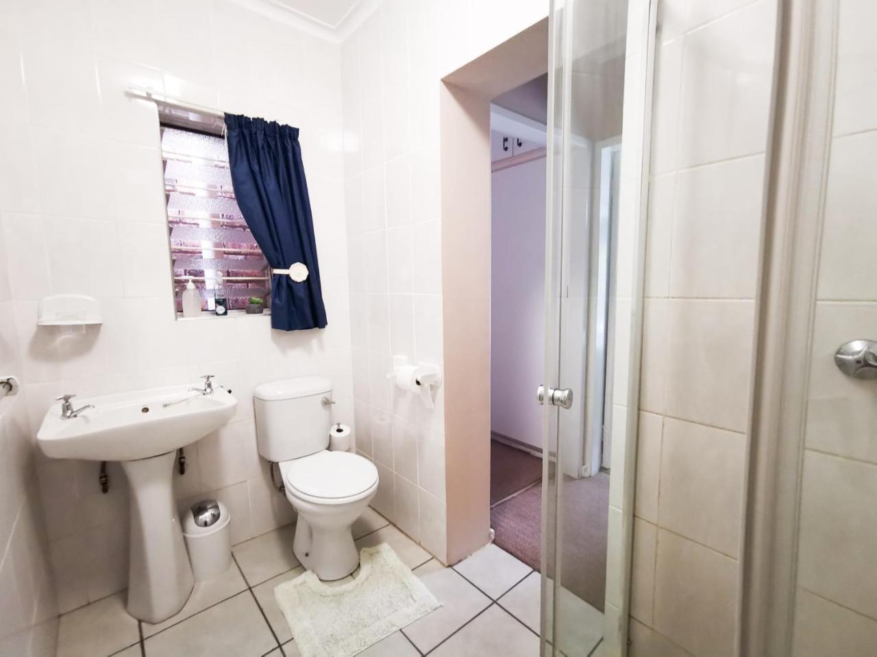Loerie Guesthouse フッドスプルイト エクステリア 写真